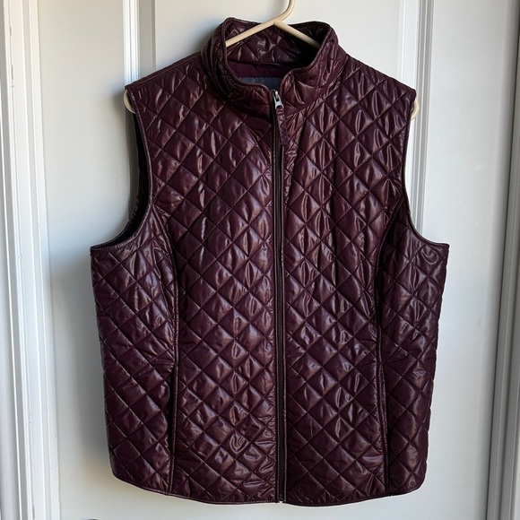 Van Heusen Jackets & Blazers - Van Heusen Deep Maroon Quilted Vest